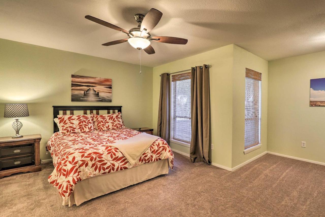 Granbury Getaway With Lake Views 2 Mi To Downtown! מראה חיצוני תמונה
